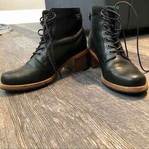 Clarks Clarkdale Tone Boots